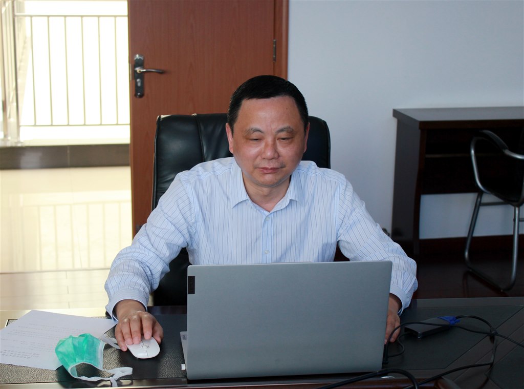 黨委書記王志平主持會議.JPG 黨委書記王志平主持會議.JPG