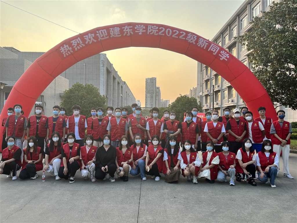 志愿者在行動1jpg.jpg 志愿者在行動1jpg.jpg