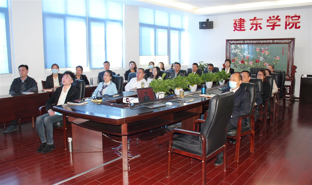 2集中收看.JPG 2集中收看.JPG