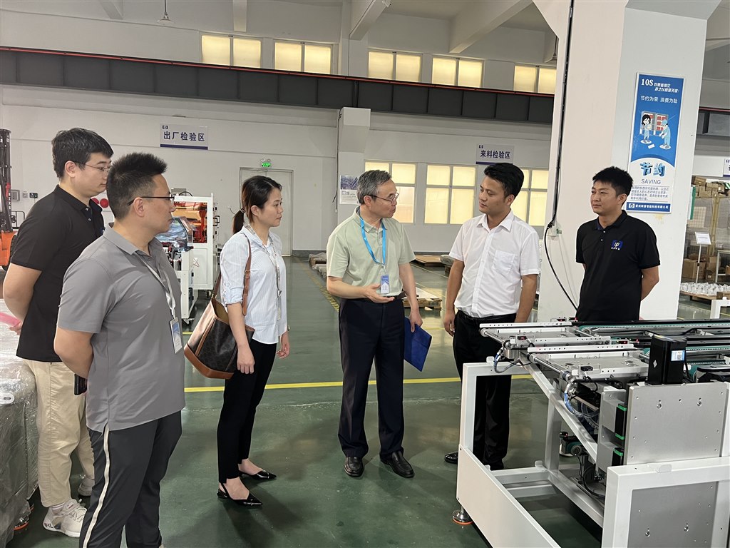 4參觀.jpg 4參觀.jpg