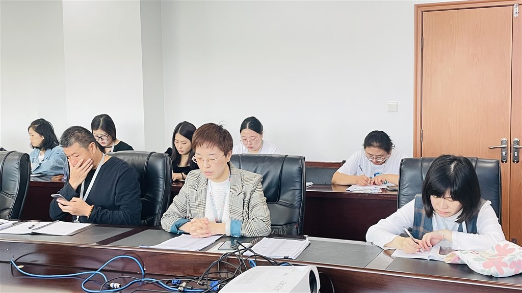 IMG_1100.JPG IMG_1100.JPG