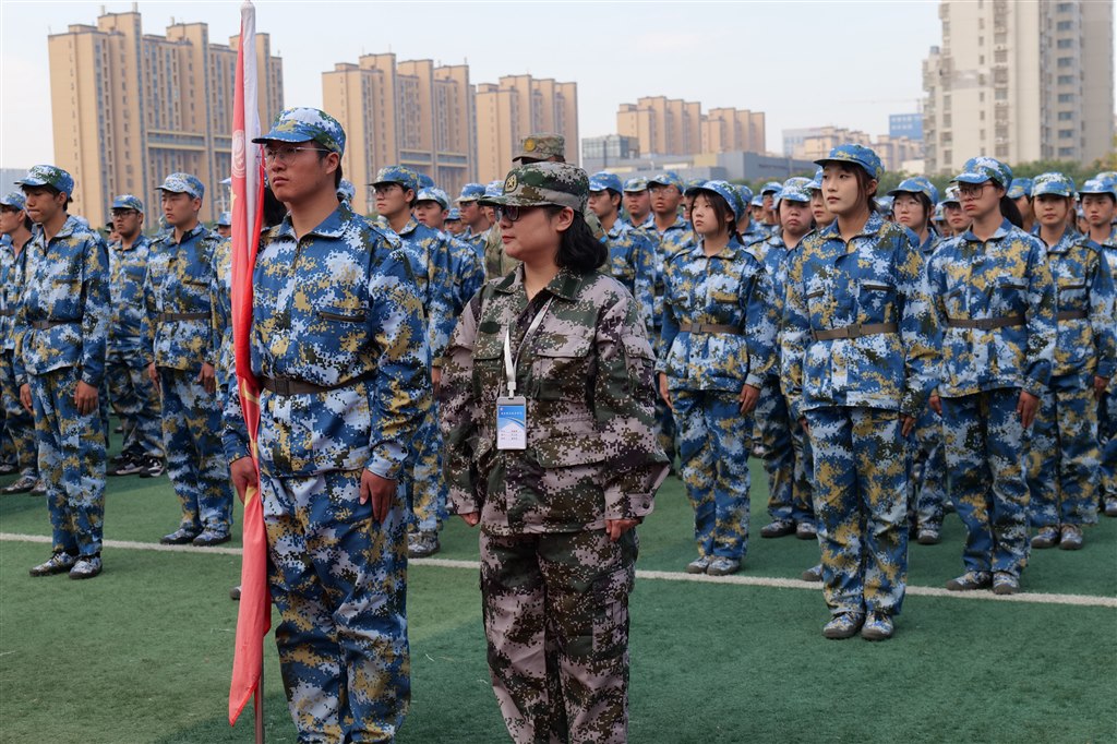 人員1.JPG 人員1.JPG