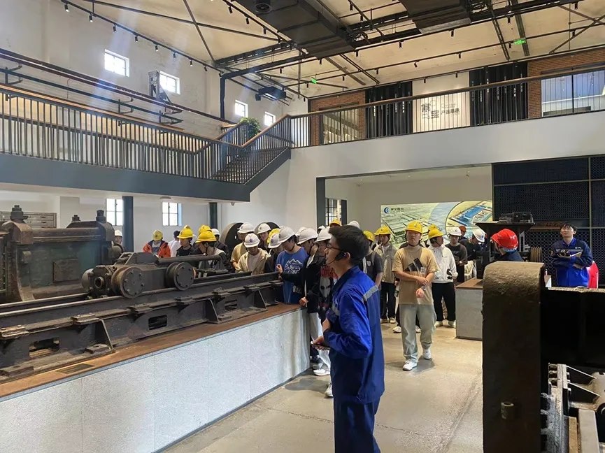 4.webp.jpg 4.webp.jpg