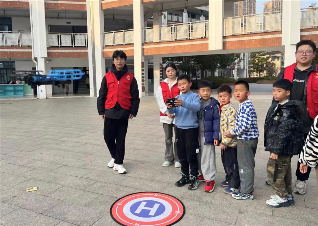 c423815bcfdff4c2fdca7890ccc249f.jpg c423815bcfdff4c2fdca7890ccc249f.jpg