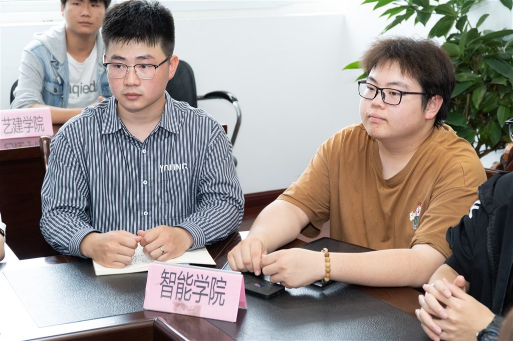 DSC04074.jpg DSC04074.jpg