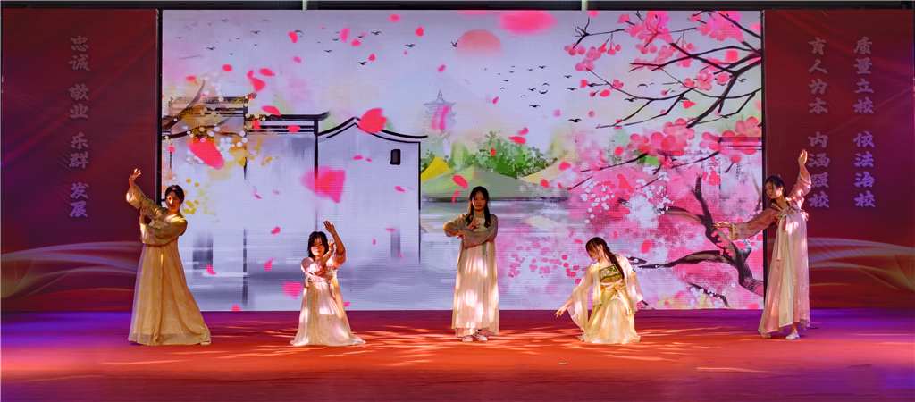 5小城謠.png 5小城謠.png