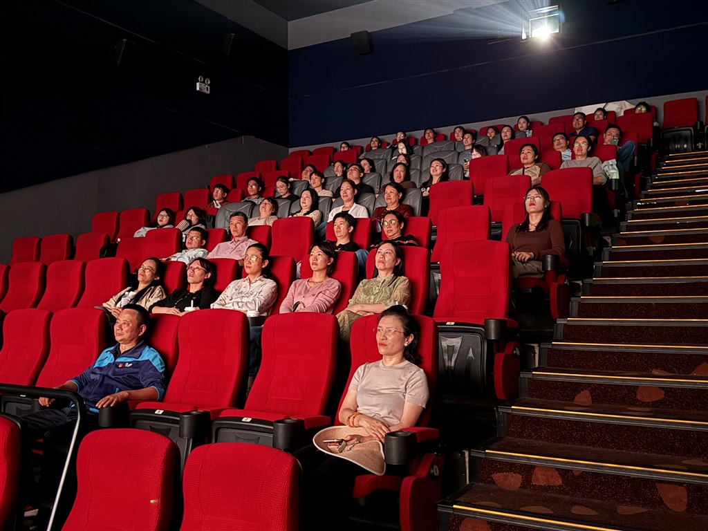 黨員.jpg 黨員.jpg