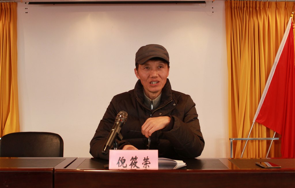 倪筱榮解讀“人文建東”.JPG 倪筱榮解讀“人文建東”.JPG