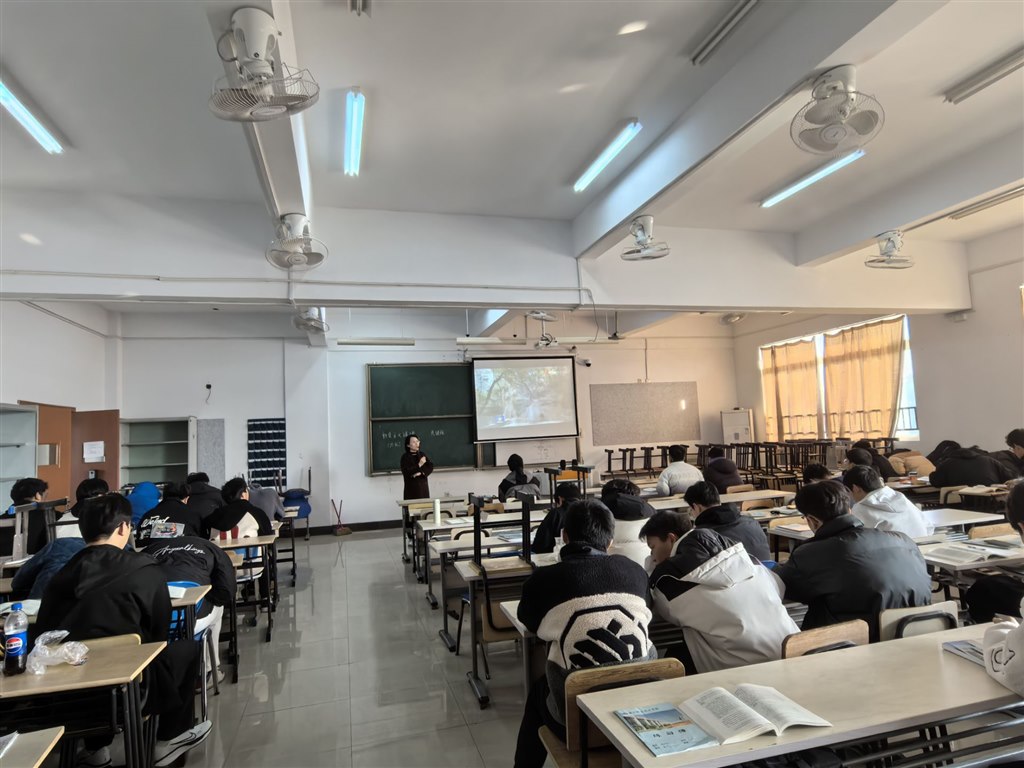 蔣瀟瀟.jpg 蔣瀟瀟.jpg