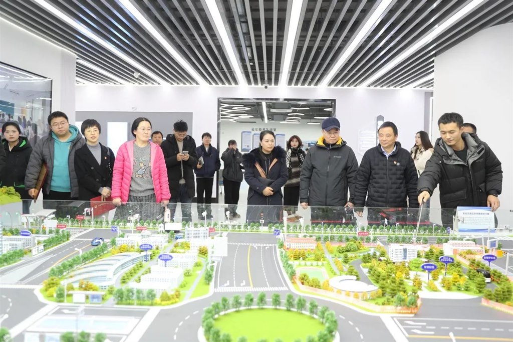 微信圖片_20250113094244.jpg 微信圖片_20250113094244.jpg