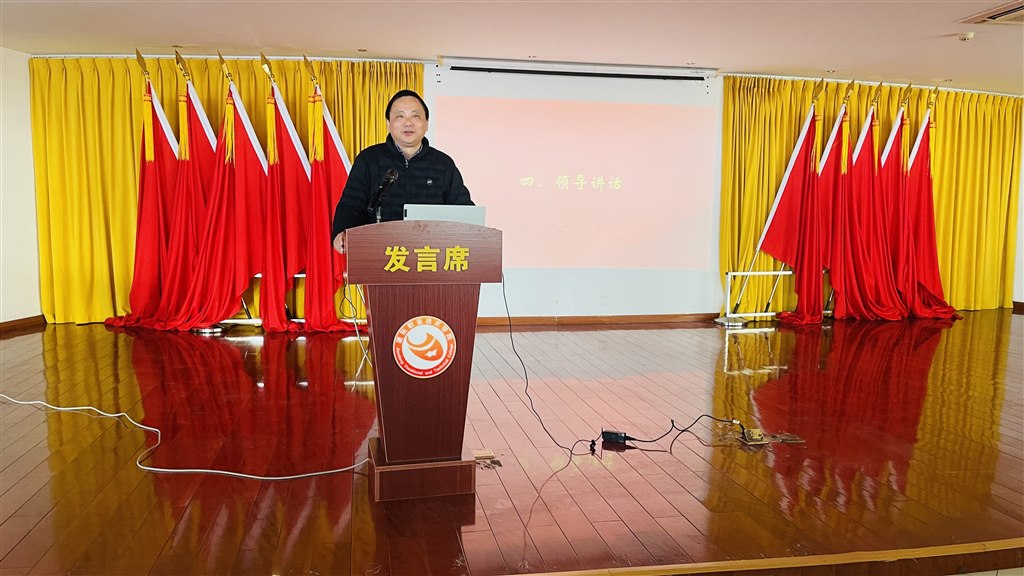 王書(shū)記講話.jpg 王書(shū)記講話.jpg