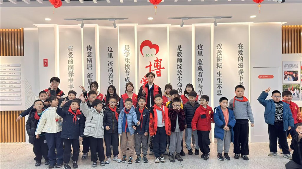 4d9fb027688da4608a2709194d595801.JPG 4d9fb027688da4608a2709194d595801.JPG