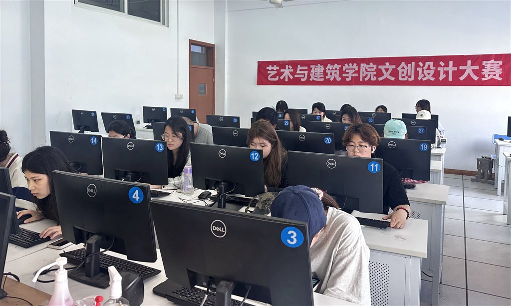 現(xiàn)場01.jpg 現(xiàn)場01.jpg