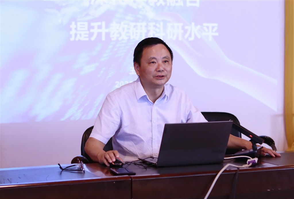 王志平書記.jpg 王志平書記.jpg