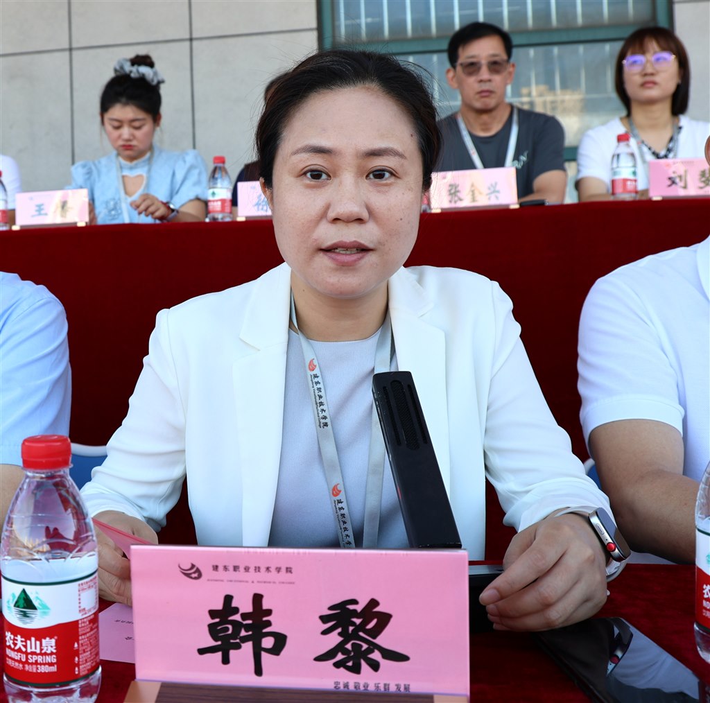 韓黎.JPG 韓黎.JPG