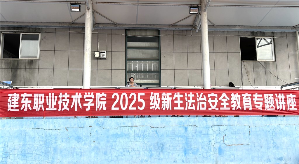 8BBE2C4D263AD0C9A5A633DDB0EEA58A.JPG 8BBE2C4D263AD0C9A5A633DDB0EEA58A.JPG